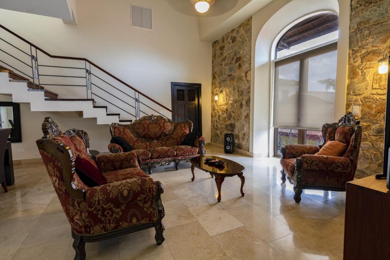 Los Diamantes Aparthotel ปานามาซิตี้ ภายนอก รูปภาพ