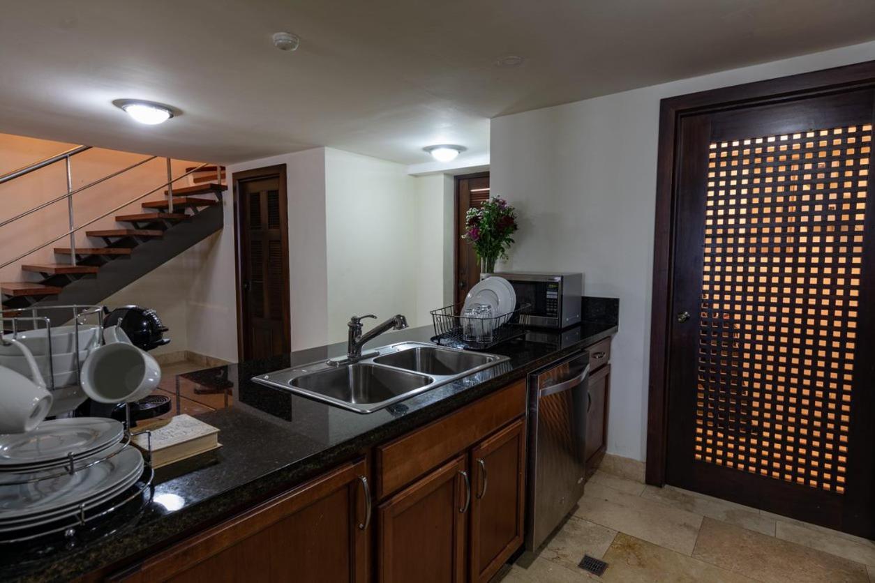 Los Diamantes Aparthotel ปานามาซิตี้ ภายนอก รูปภาพ